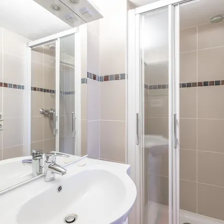 Alpe Two - Sea And Mountain Pleasure 12p- Pieds Des Pistes- Centre - Jacuzzi - Sauna - 5 - 5 Salle De Bains * Alpe d'Huez